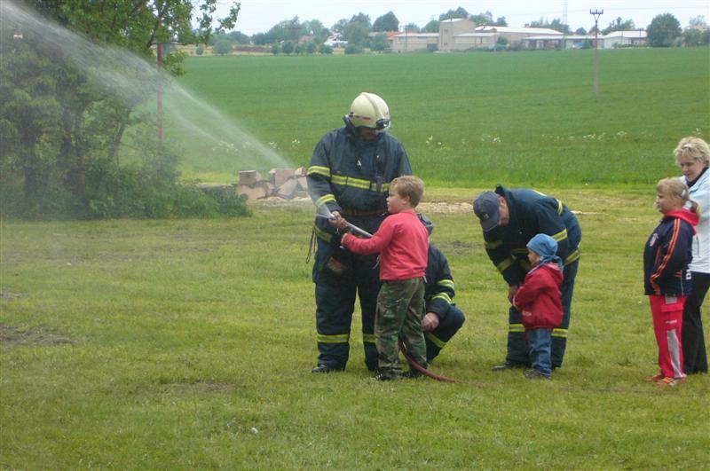 Machov oslavy 018 (Medium).jpg